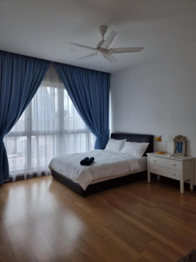 Wonderful Blue City View @Regalia Residence クアラルンプール エクステリア 写真